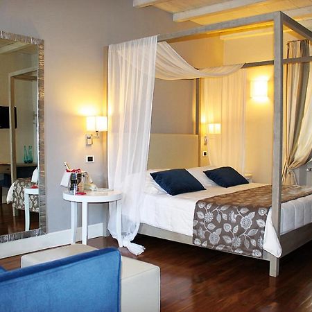 Hotel Charleston Spolète Extérieur photo