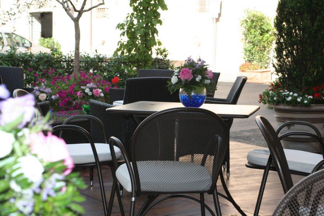 Hotel Charleston Spolète Extérieur photo