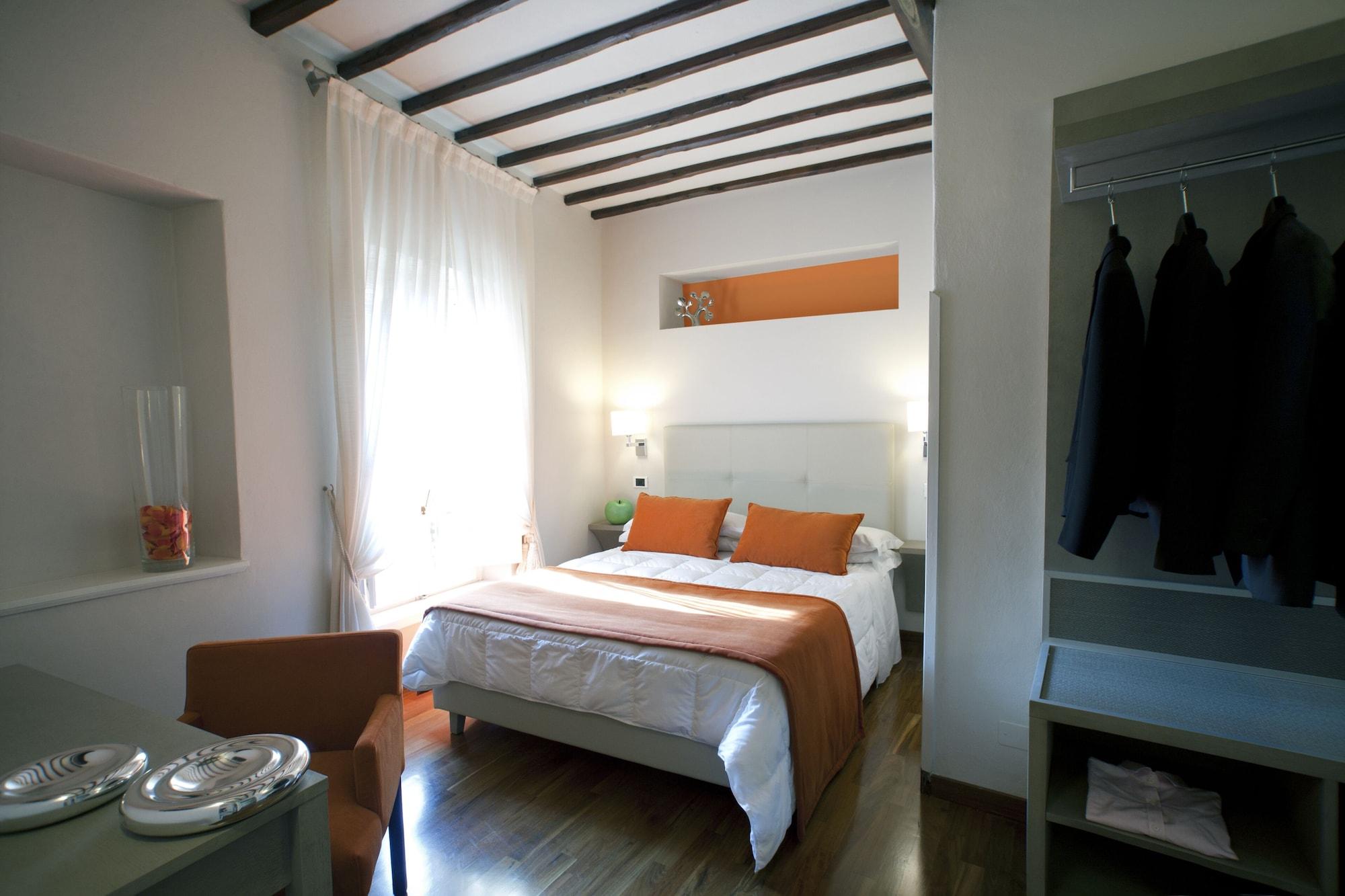 Hotel Charleston Spolète Extérieur photo