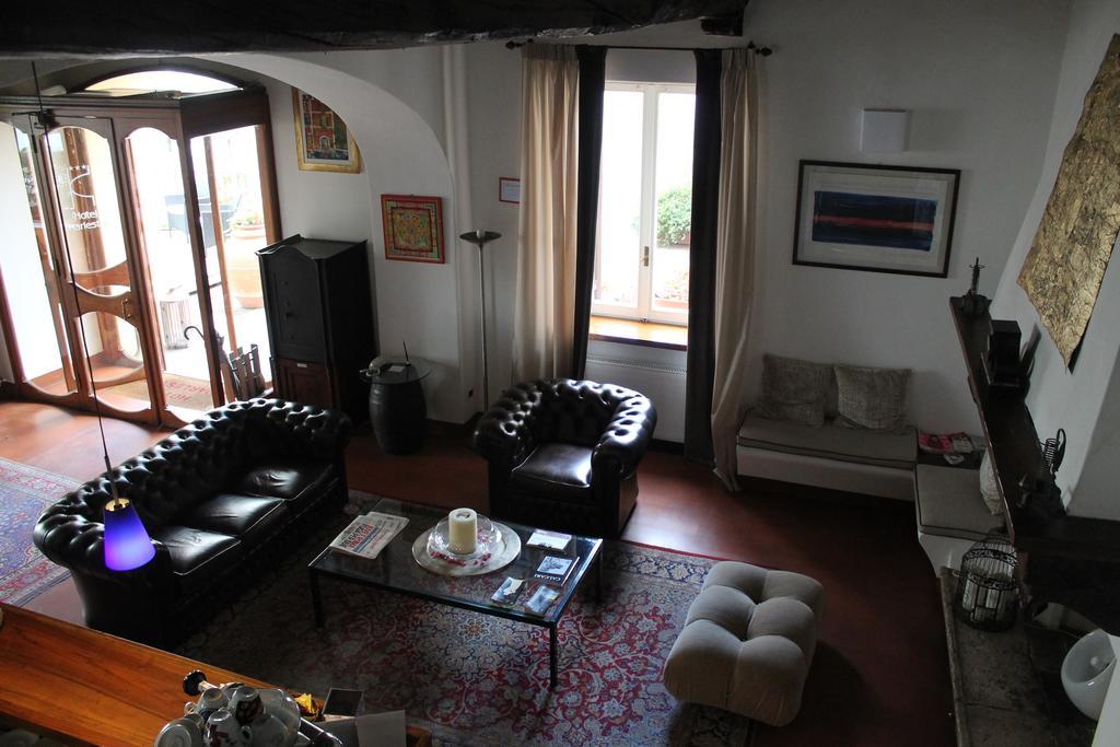 Hotel Charleston Spolète Extérieur photo