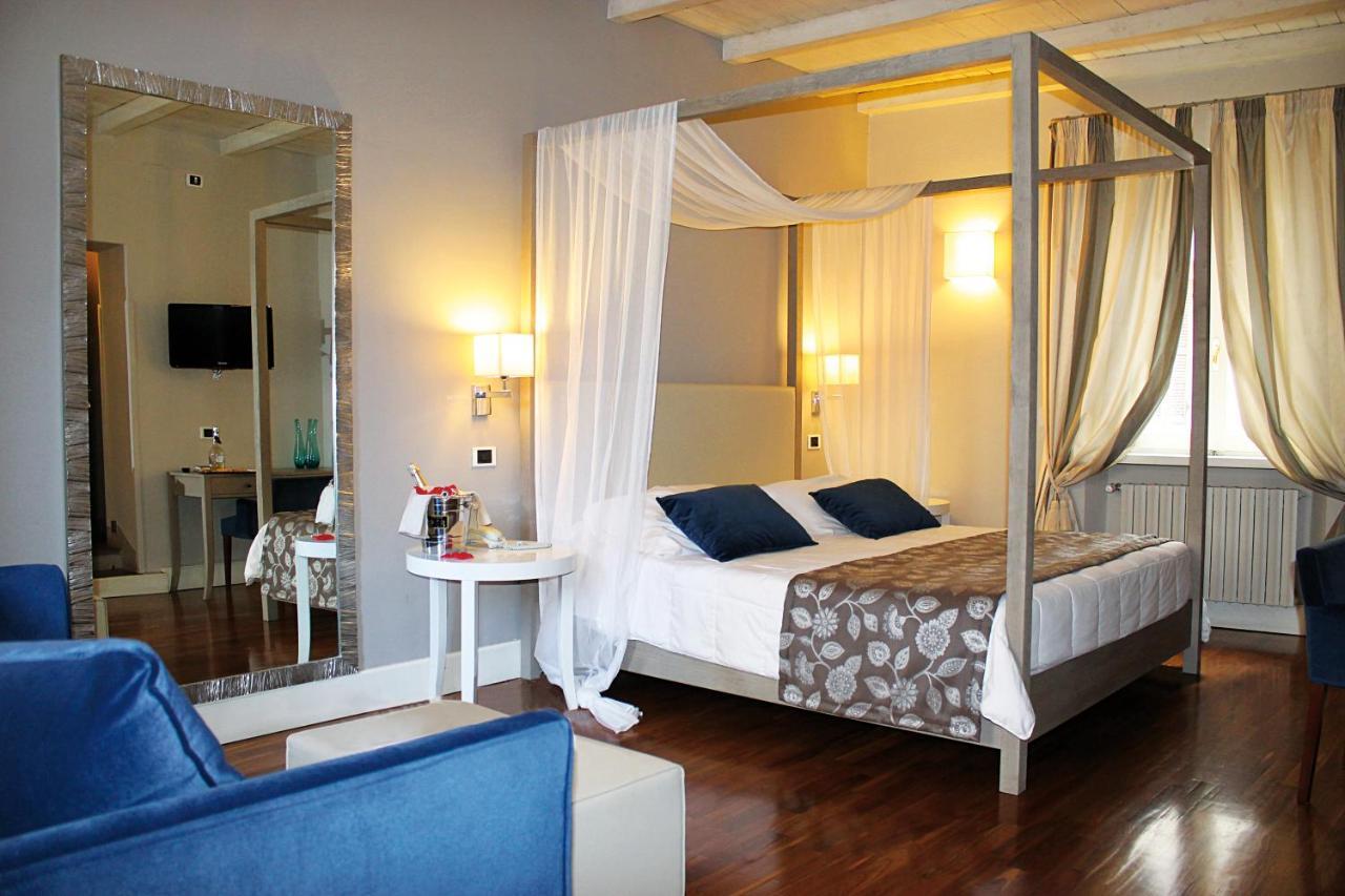 Hotel Charleston Spolète Extérieur photo